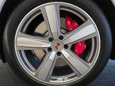 2025 Porsche Cayenne S