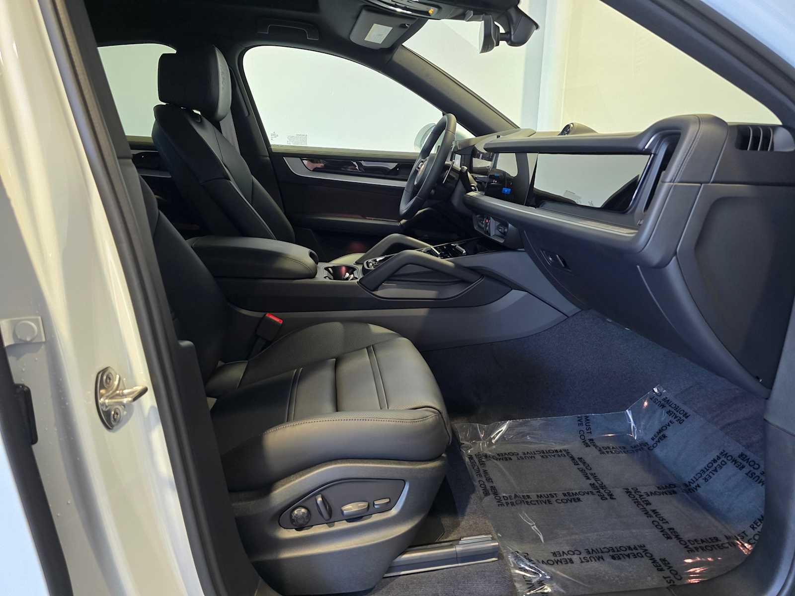 2025 Porsche Cayenne S