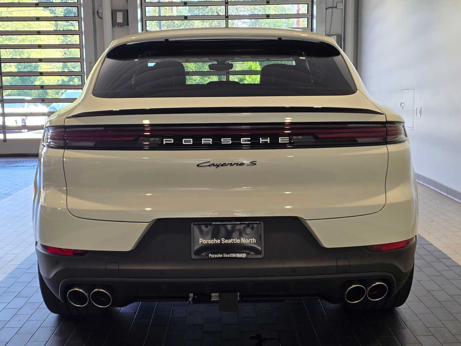 2025 Porsche Cayenne S