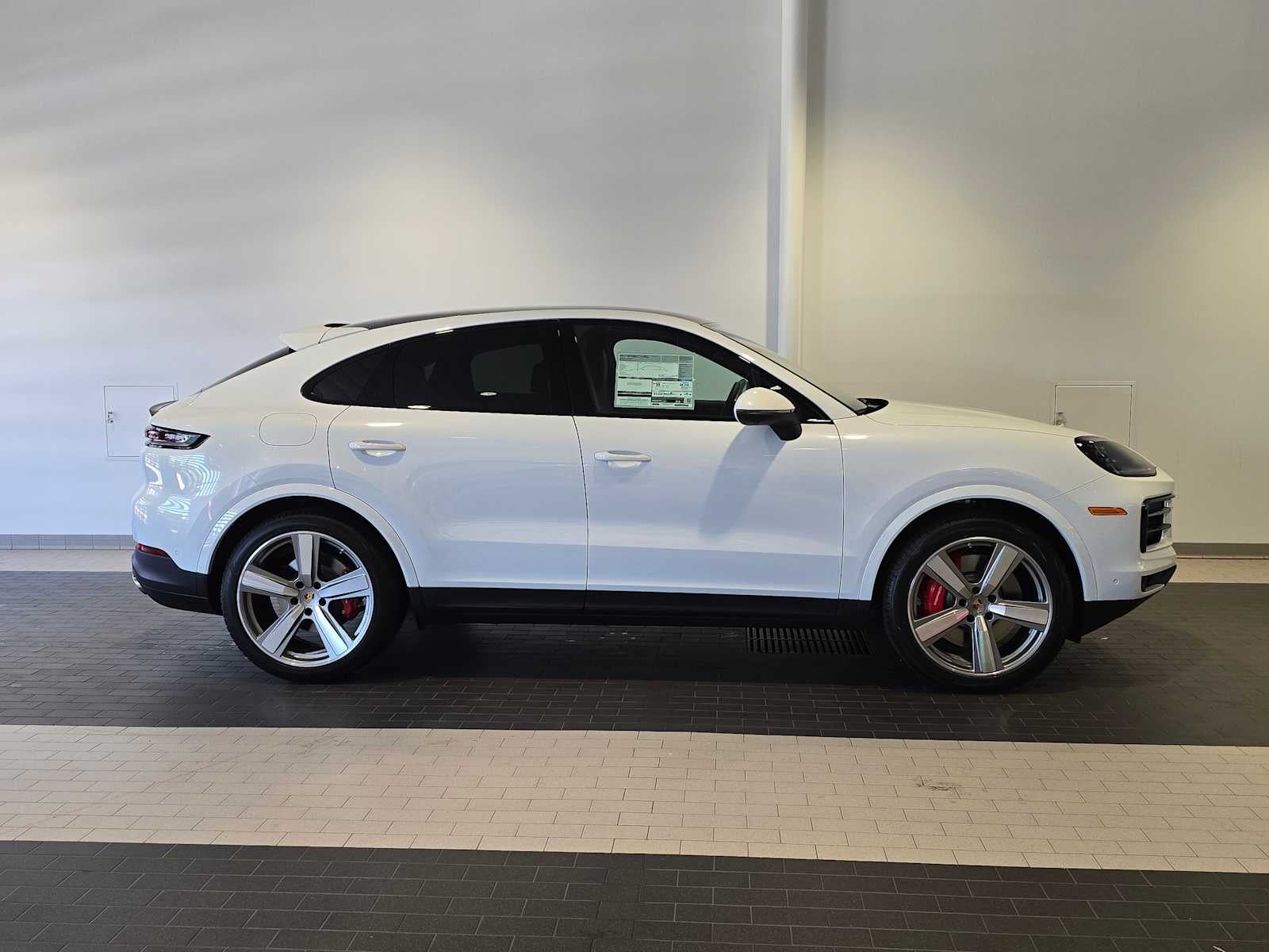 2025 Porsche Cayenne S