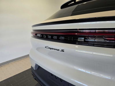 2026 Porsche Cayenne S
