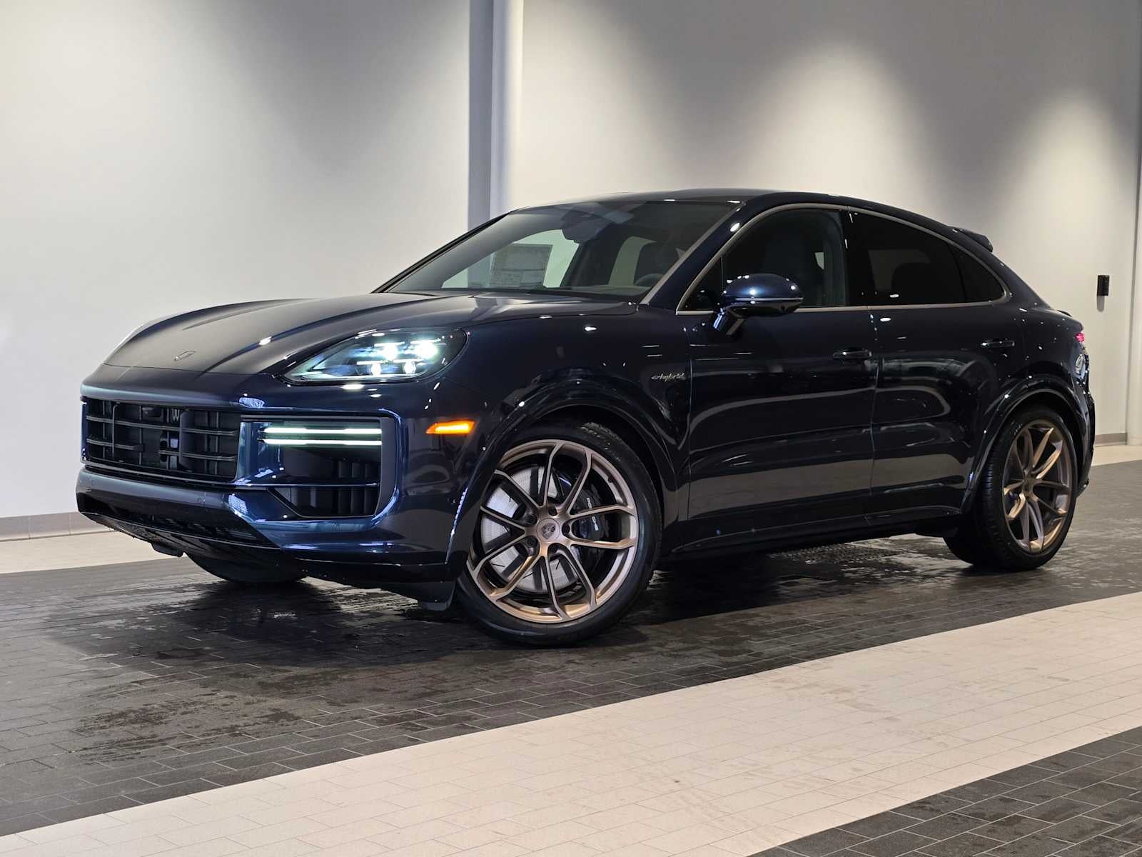 2026 Porsche Cayenne Turbo E-Hybrid