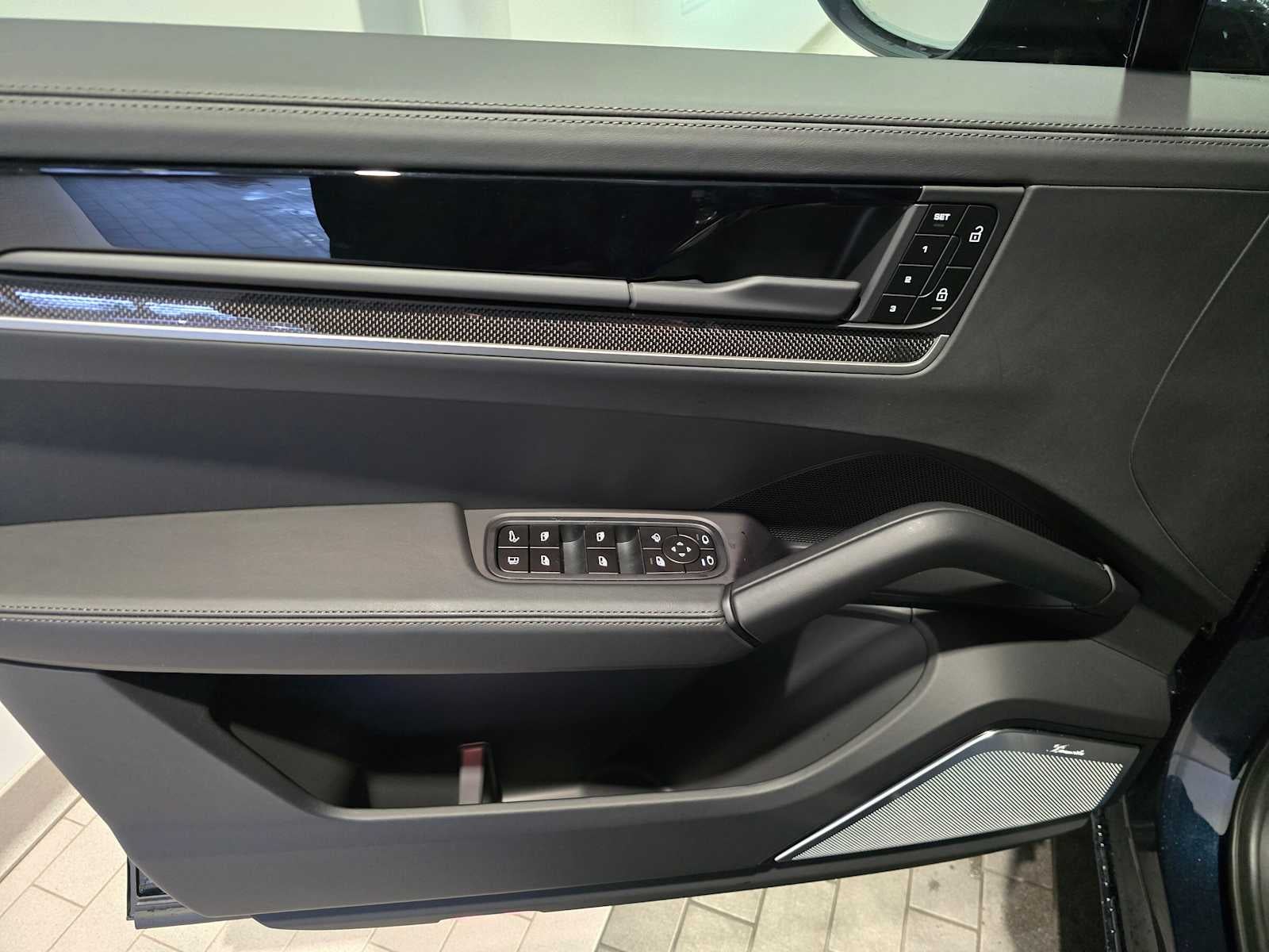 2026 Porsche Cayenne Turbo E-Hybrid