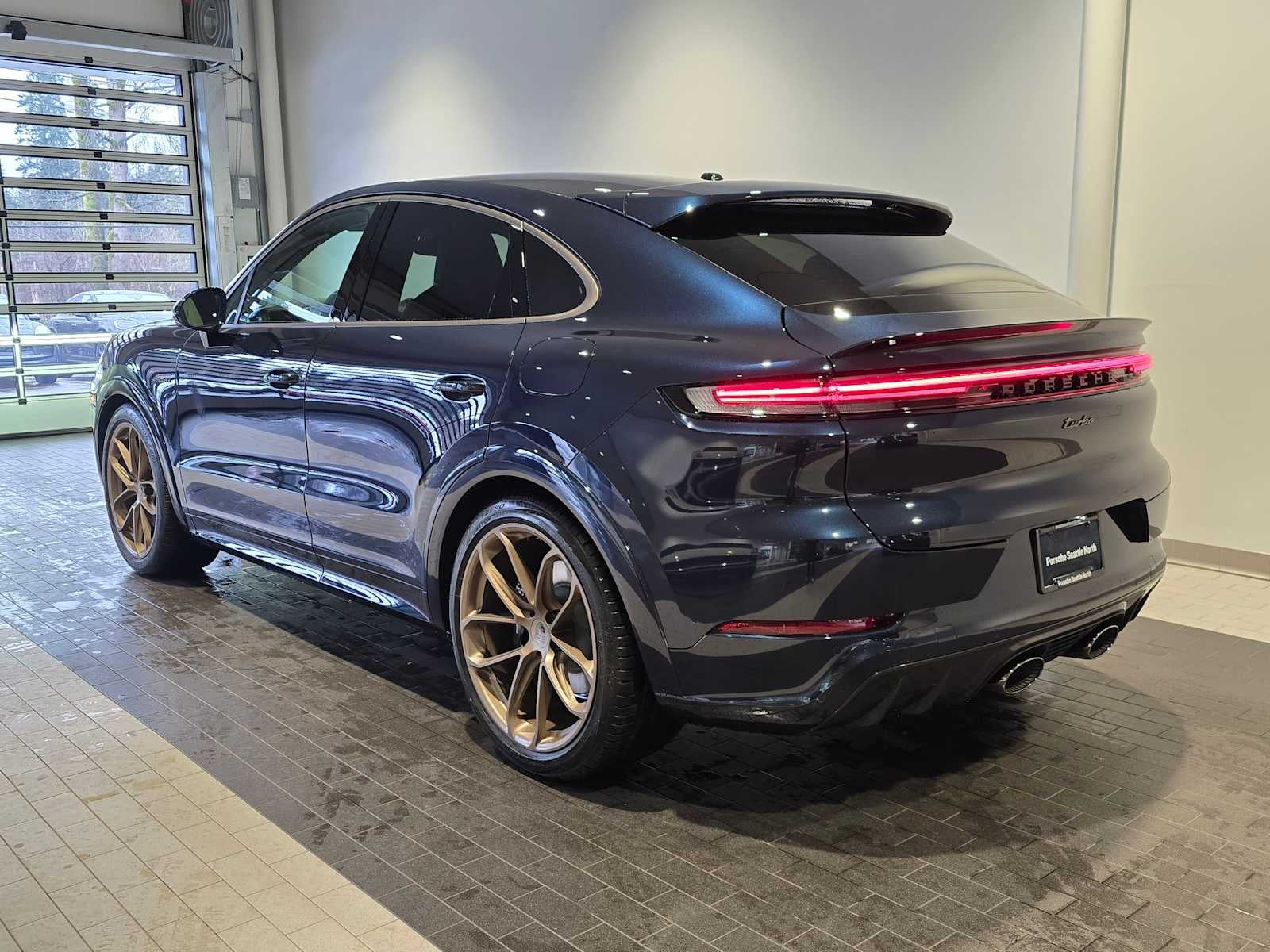2026 Porsche Cayenne Turbo E-Hybrid