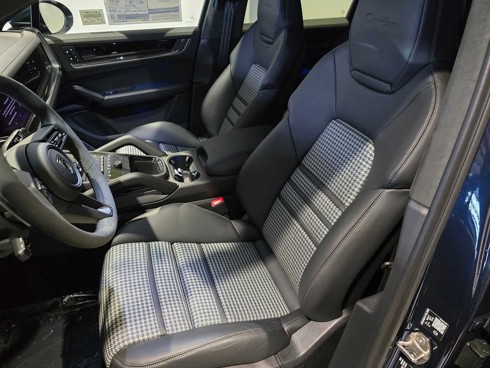 2026 Porsche Cayenne Turbo E-Hybrid