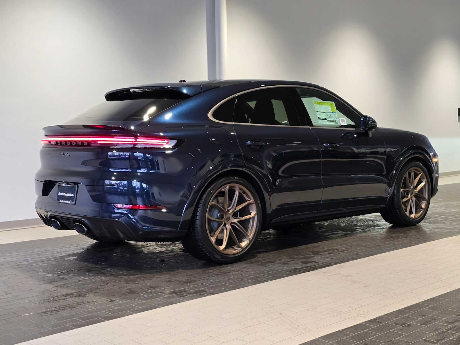 2026 Porsche Cayenne Turbo E-Hybrid