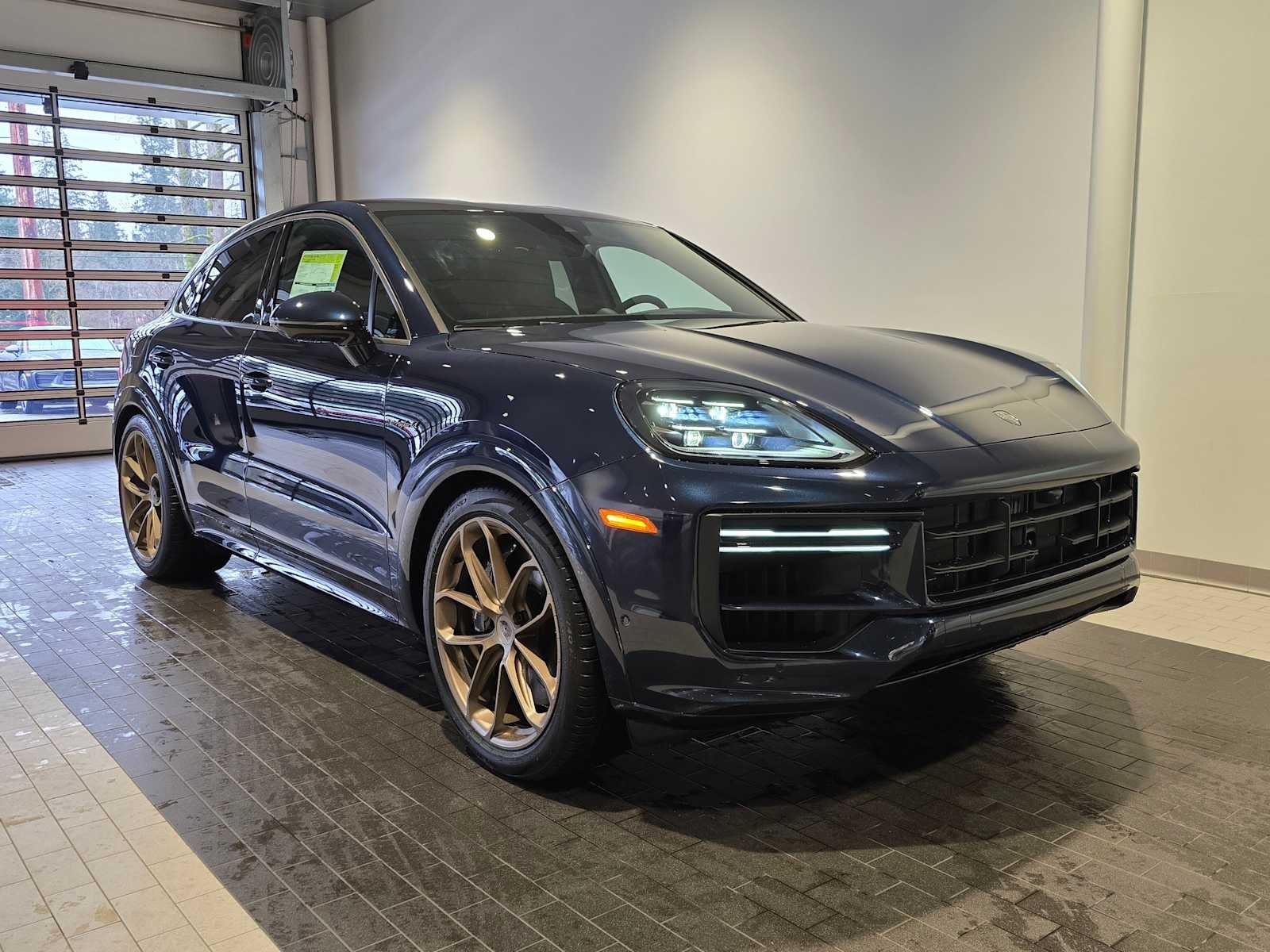 2026 Porsche Cayenne Turbo E-Hybrid