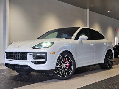 2025 Porsche Cayenne S E-Hybrid
