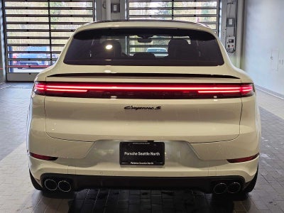 2025 Porsche Cayenne S E-Hybrid