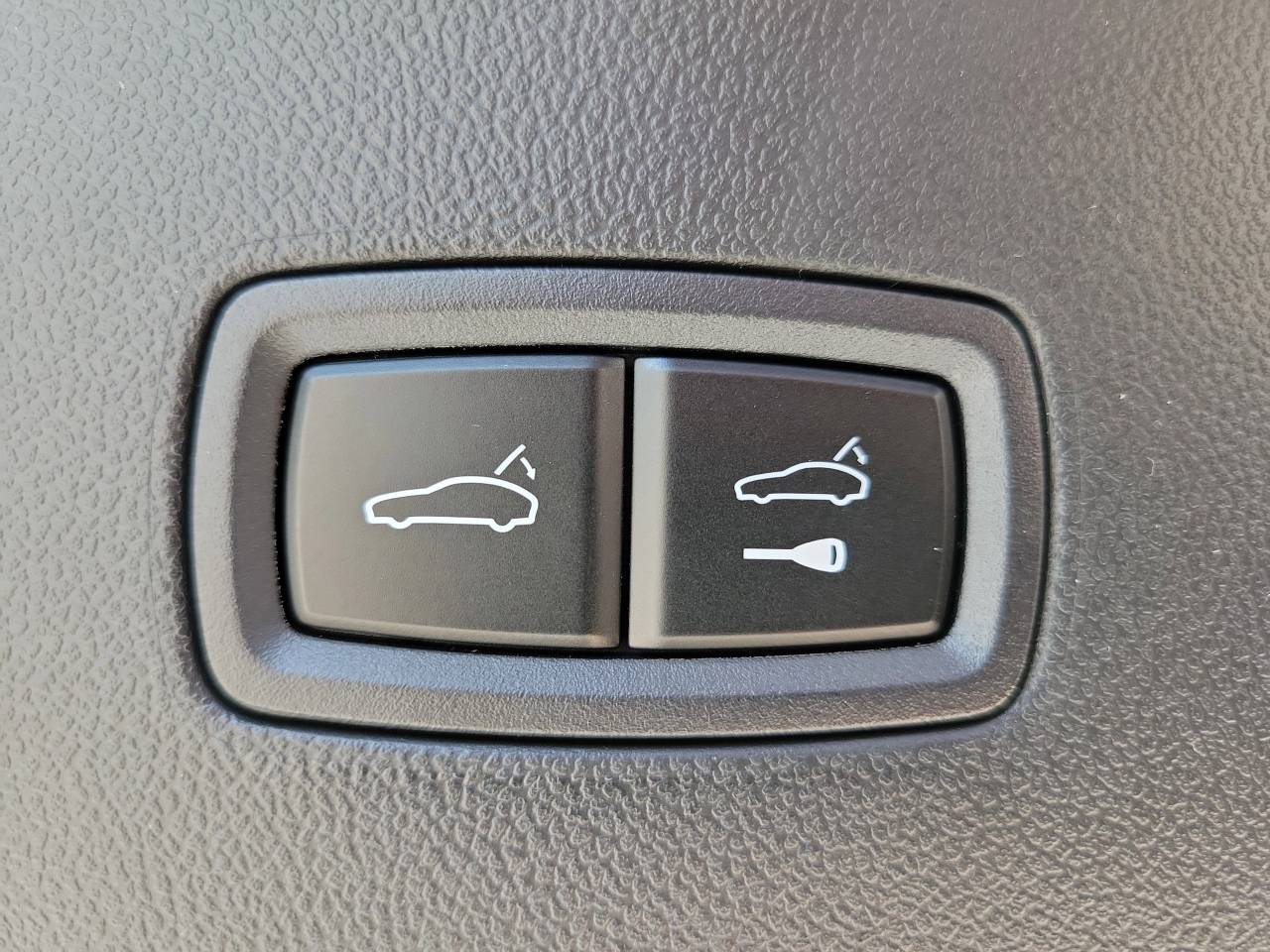 2025 Porsche Cayenne S E-Hybrid