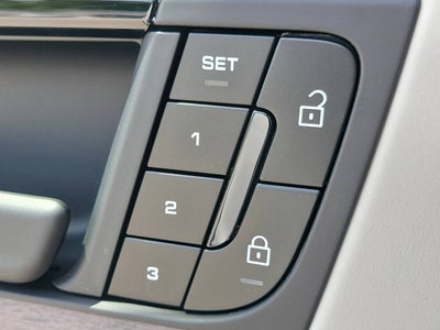 2025 Porsche Cayenne S E-Hybrid