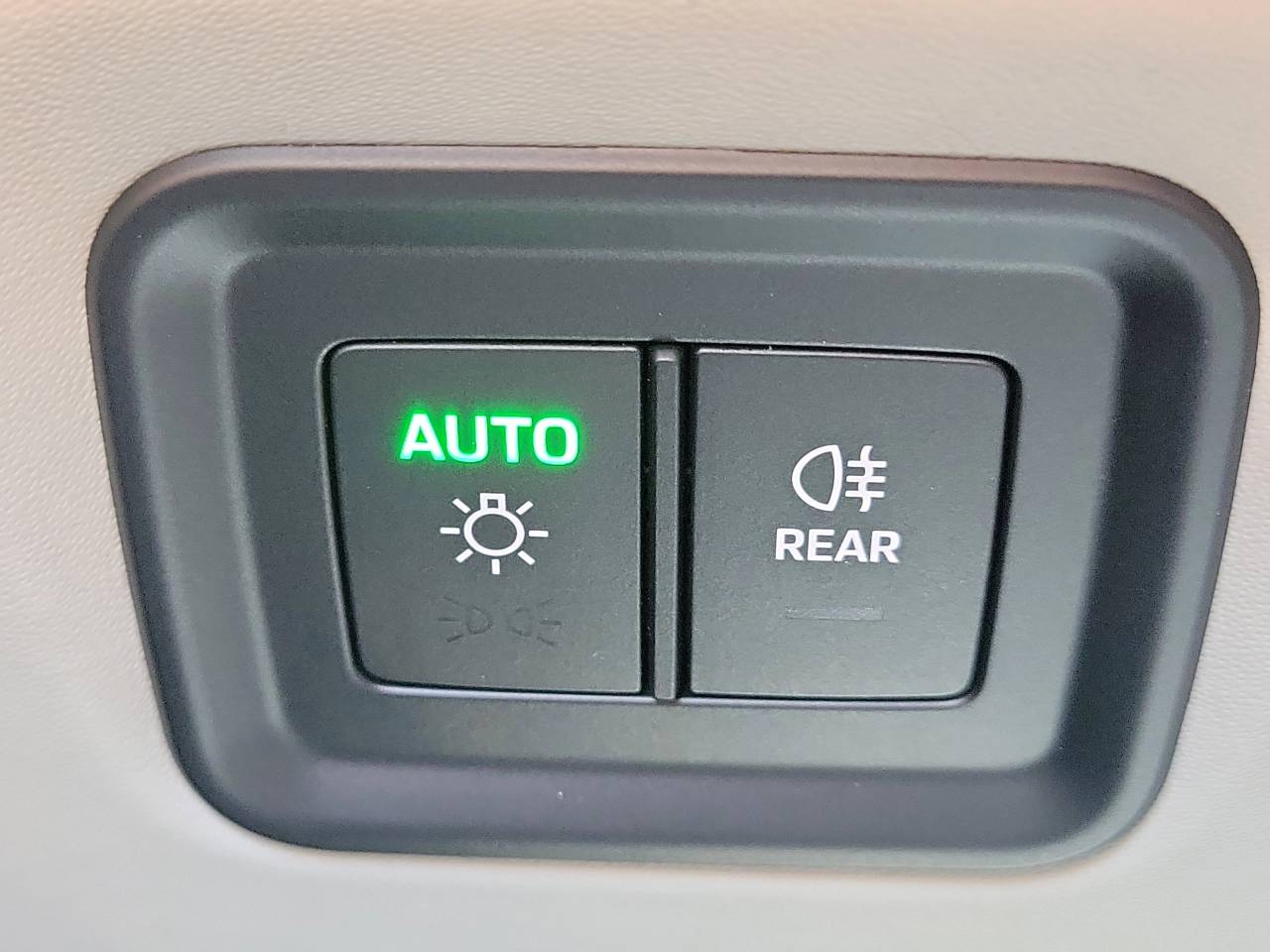 2025 Porsche Cayenne S E-Hybrid