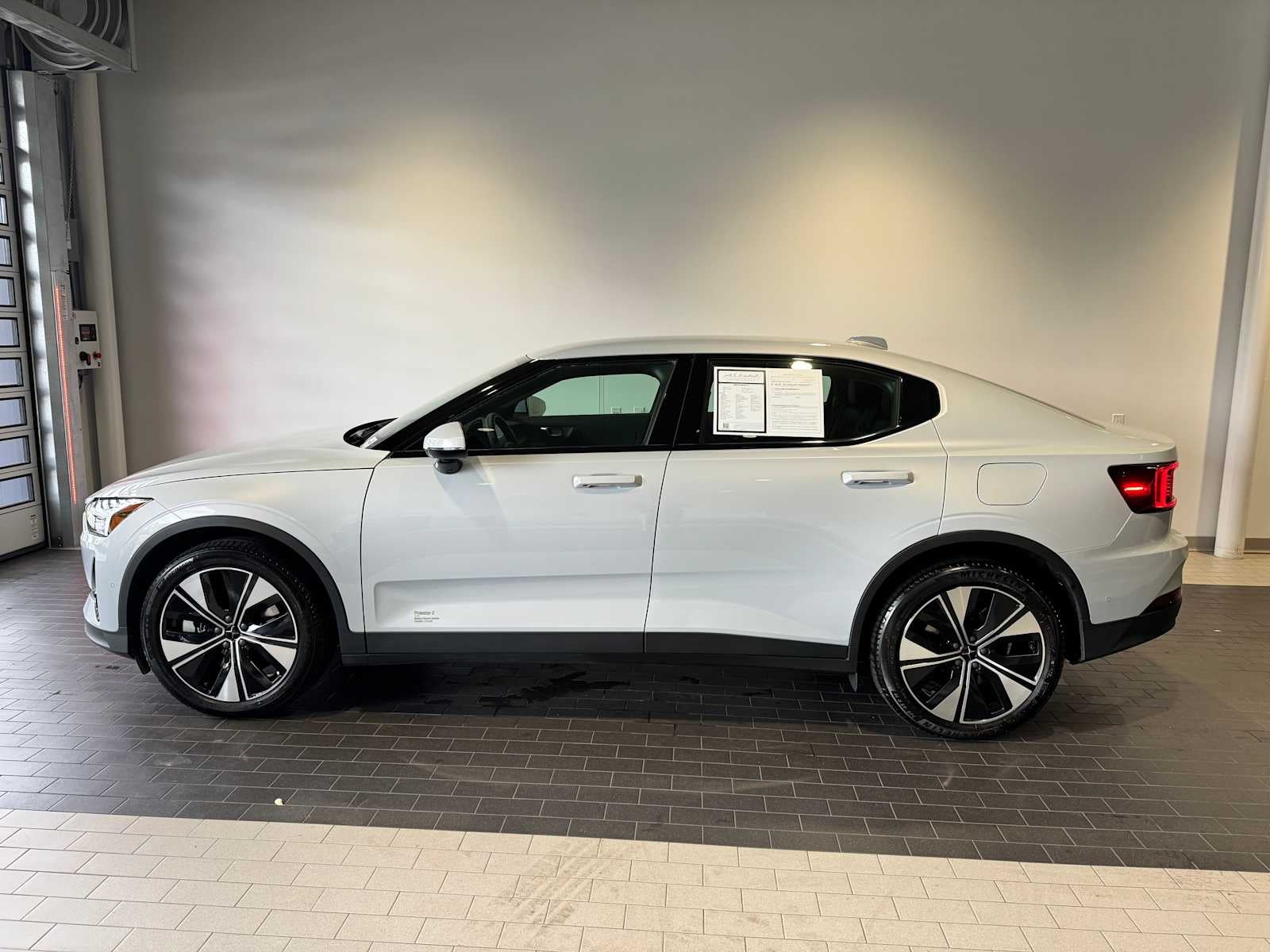 2023 Polestar 2 Base