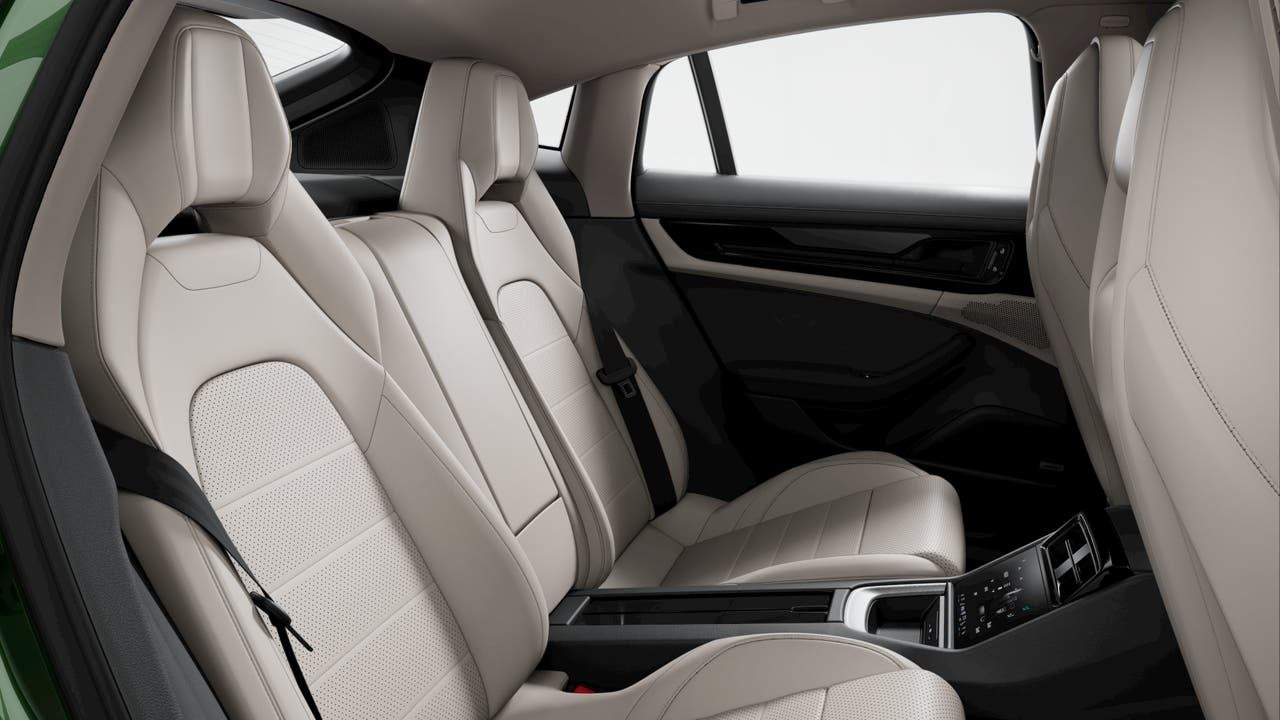 2026 Porsche Panamera Panamera 4