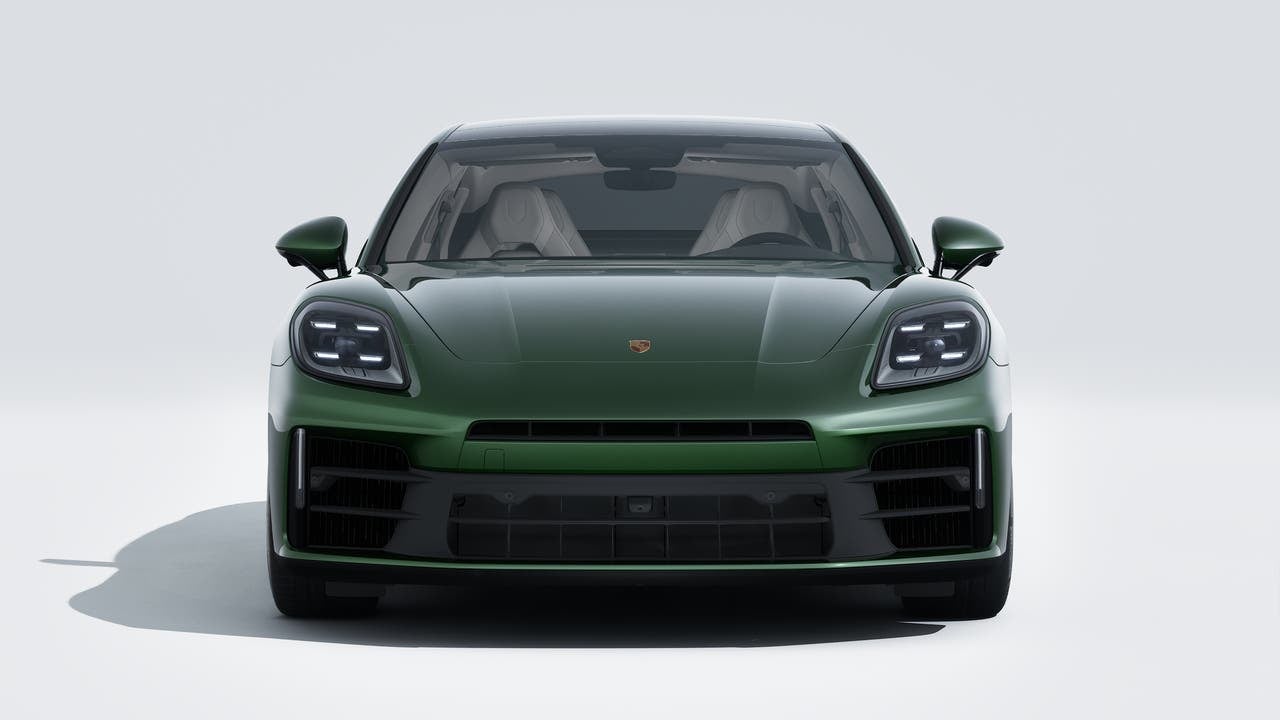 2027 Porsche Panamera Panamera 4