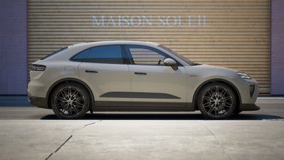 2027 Porsche Macan Macan 4 Electric
