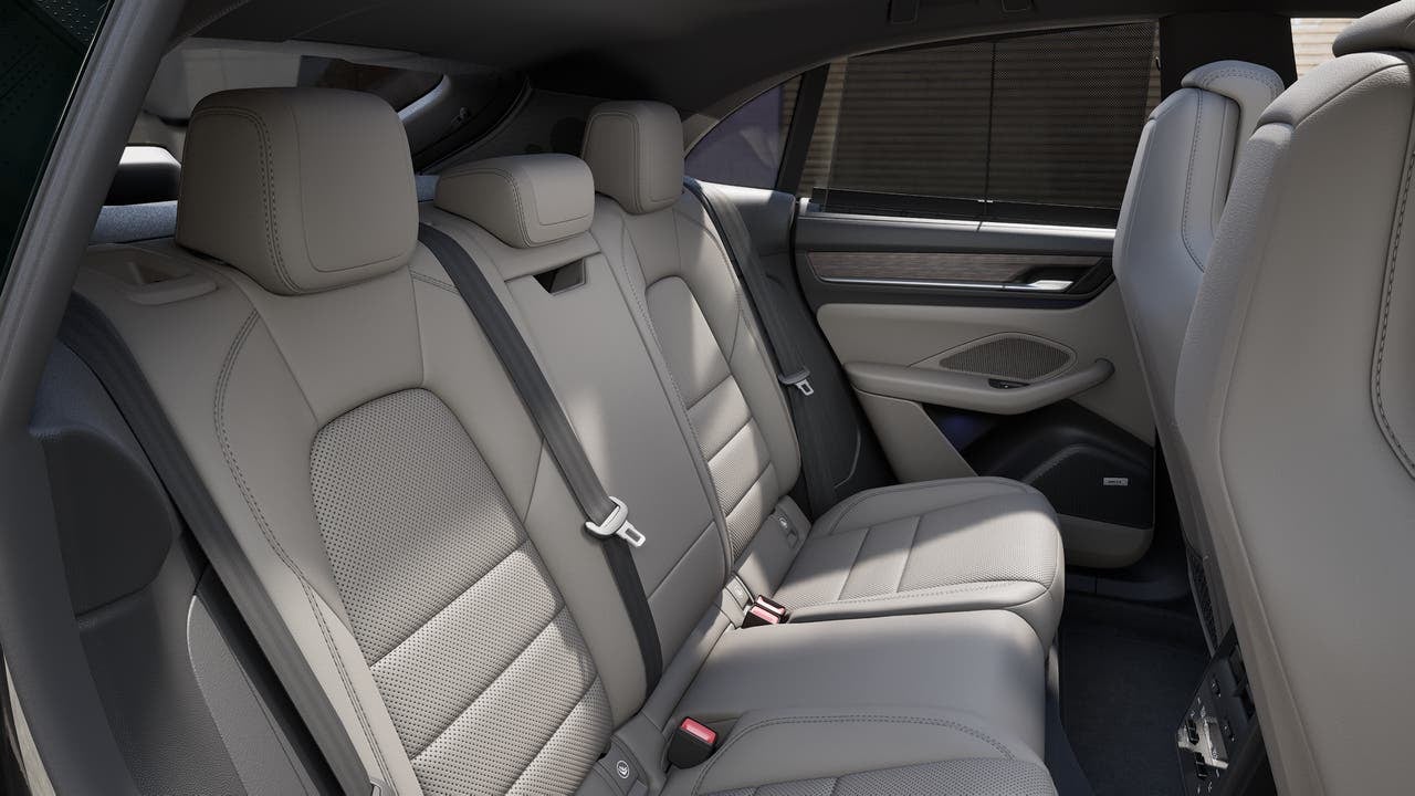 2026 Porsche Macan Macan 4S Electric