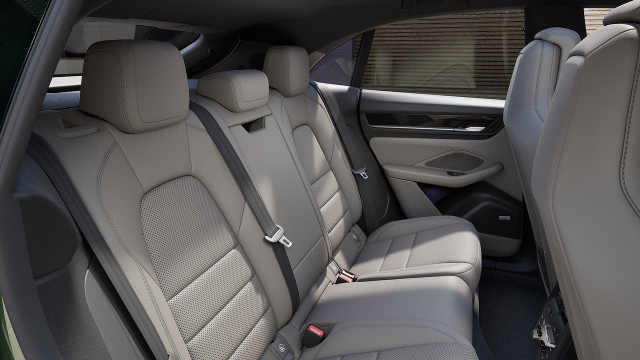 2027 Porsche Macan Macan 4S Electric